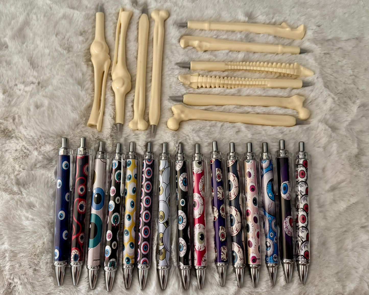 blind date with a book (book, book sleeve, bookmarks, stickers, & extra surprises)