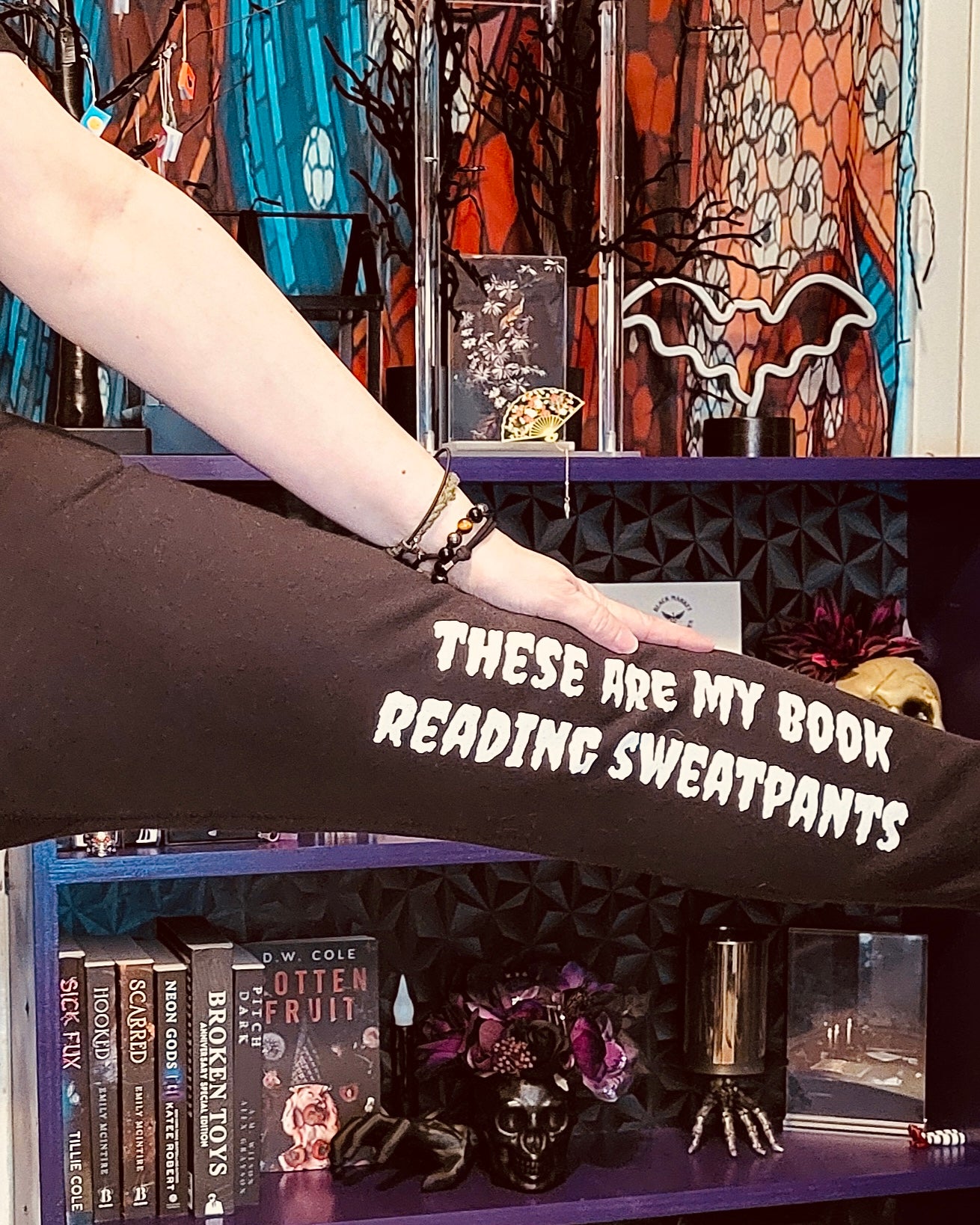 *Set 1. Book Reading Fleece Sweatpants