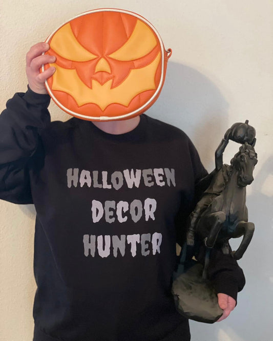 Halloween Decor Hunter Crewneck